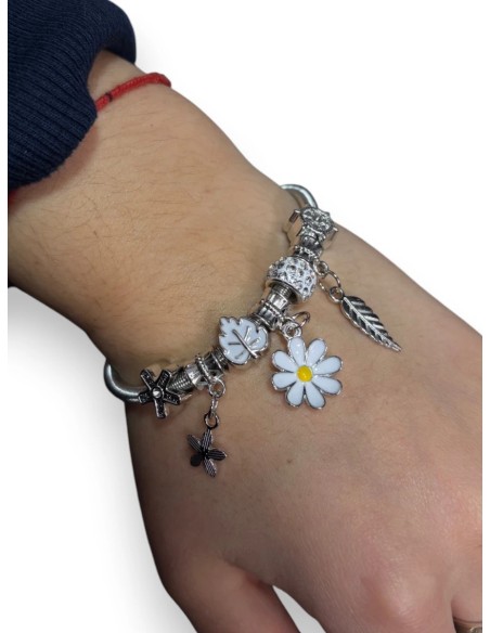 PULSERA CON CHARMS - Accesorios | Outlet Quilmes